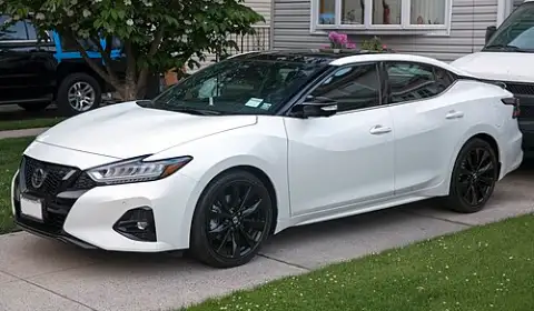 Nissan Maxima